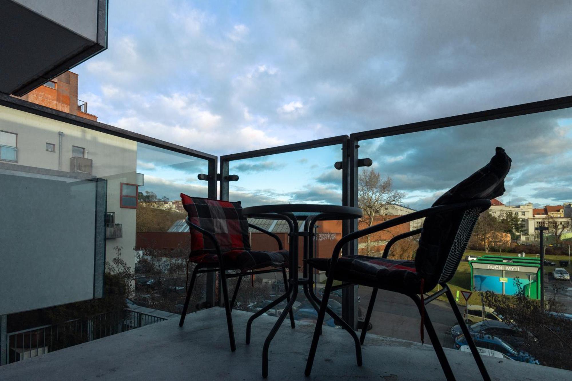 Praha 2 Apartment ภายนอก รูปภาพ