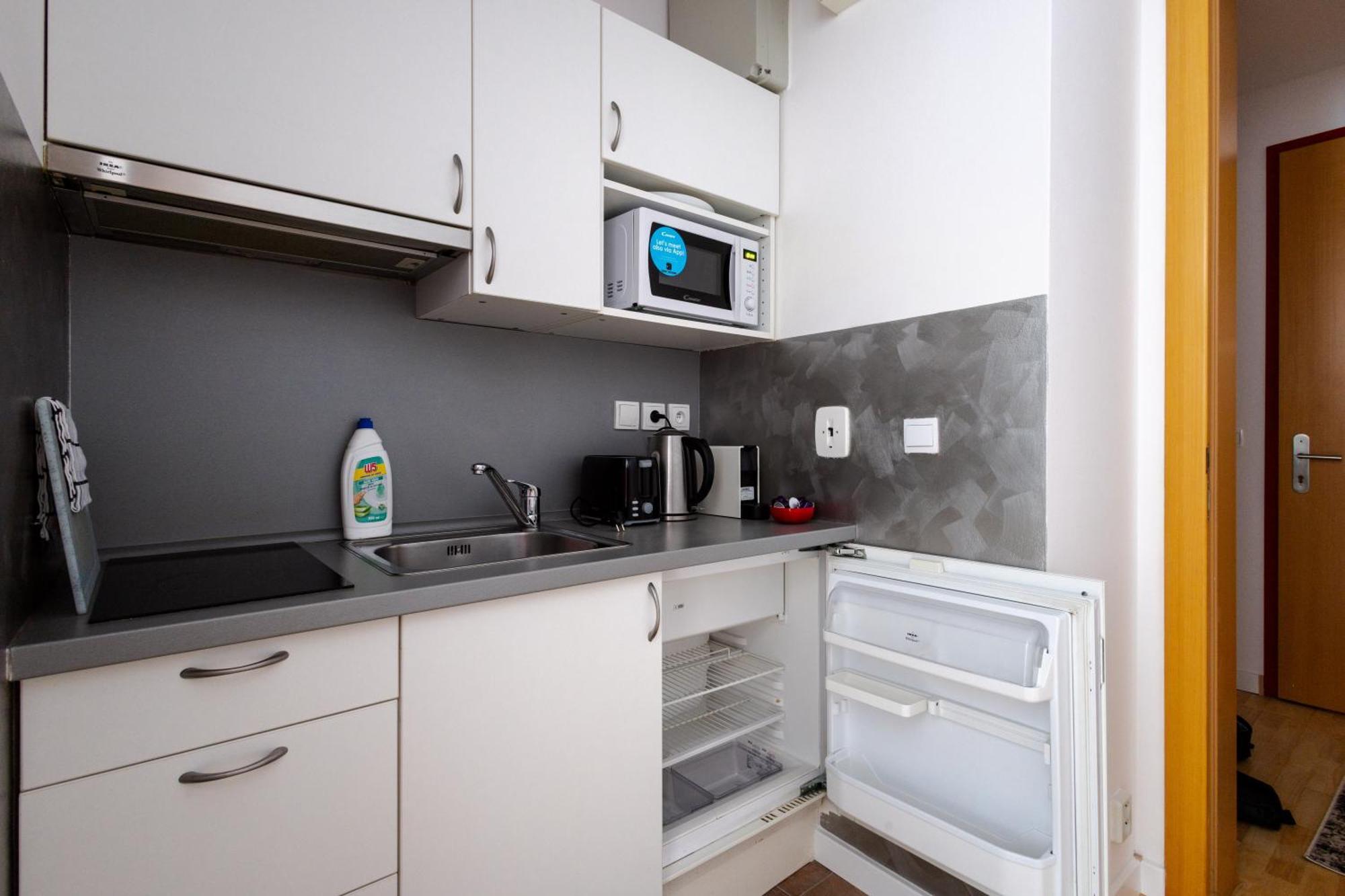 Praha 2 Apartment ภายนอก รูปภาพ
